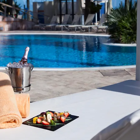 Cm Playa Del Moro Hotel